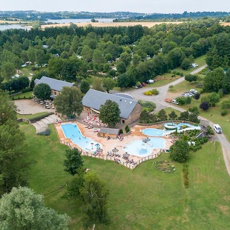 Camping Le Caussanel Hotell Canet-de-Salars Exteriör bild
