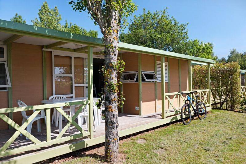 Camping Le Caussanel Hotell Canet-de-Salars Exteriör bild
